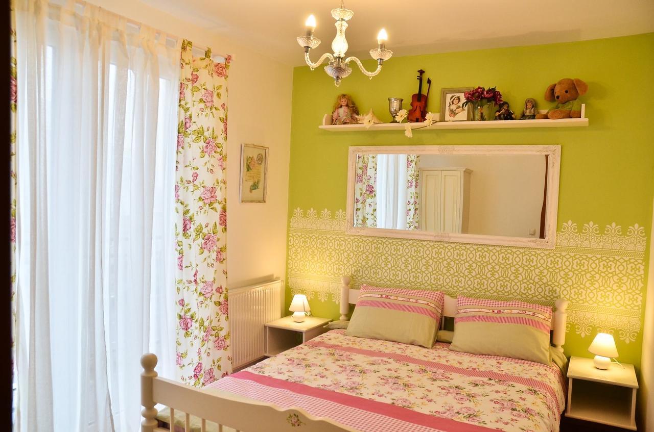 Romantic Apartman Hajduszoboszlo Exterior photo